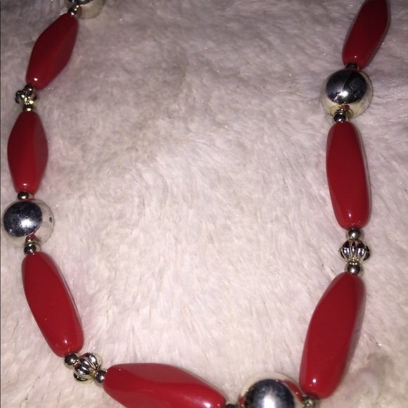 Ladies necklace - Picture 2 of 6